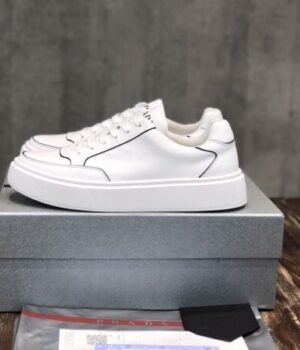 PRADA SNEAKER