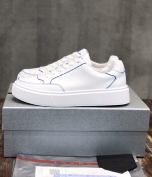 PRADA SNEAKER