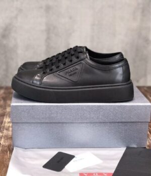PRADA SNEAKER