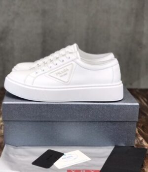 PRADA SNEAKER