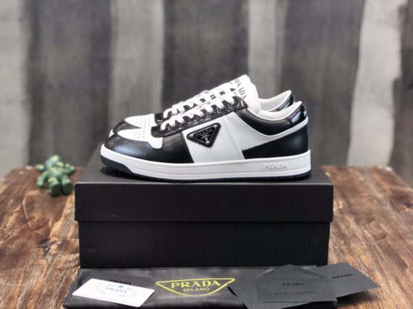 PRADA SNEAKER