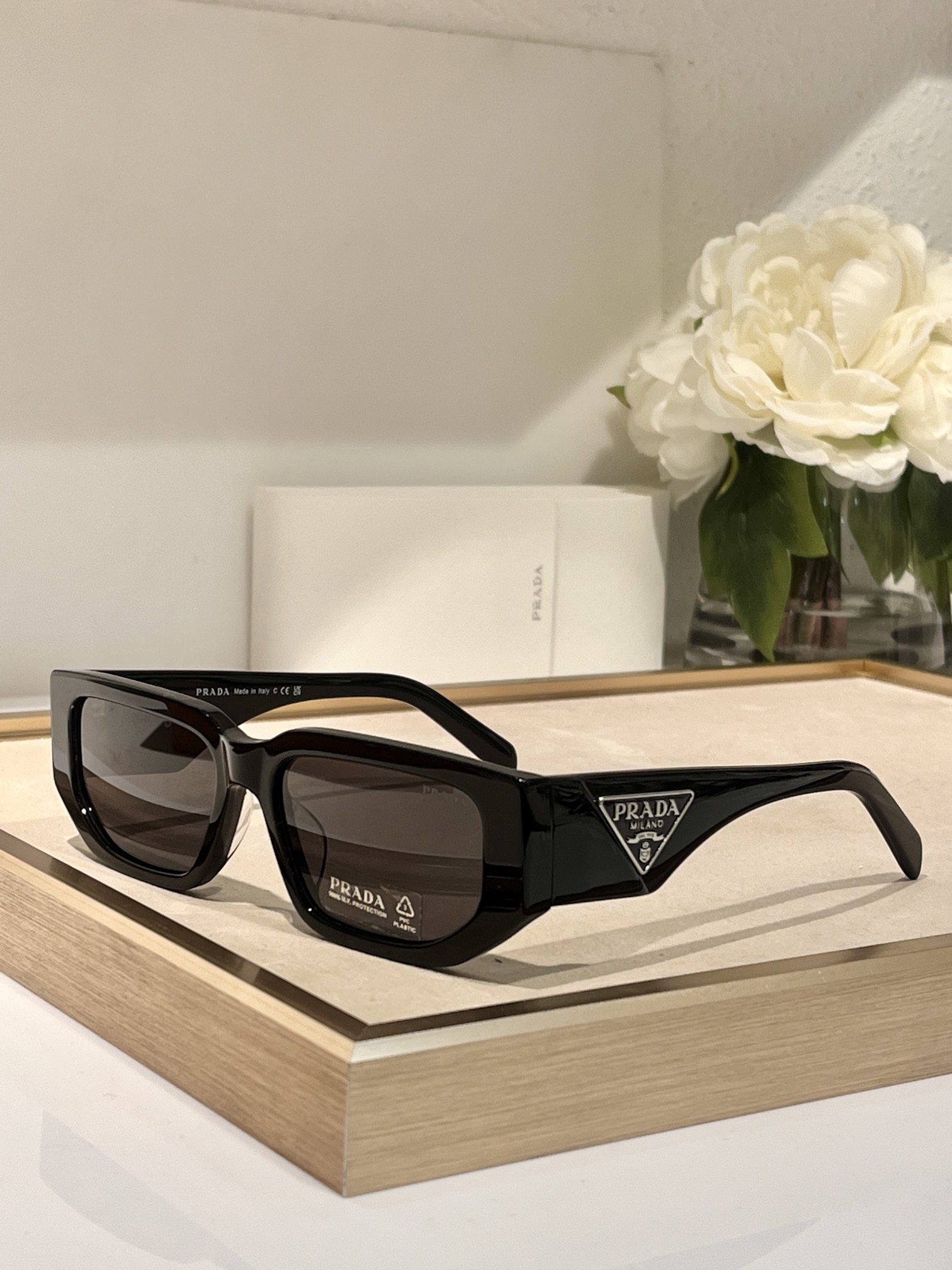 PRADA SUNGLASSES - Image 3