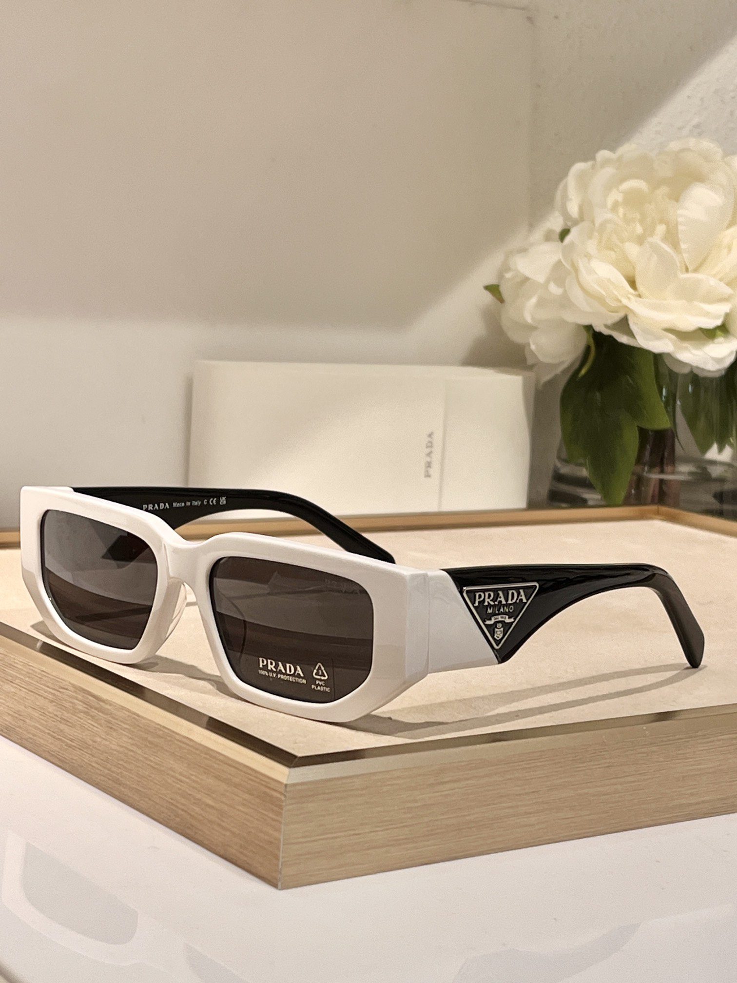PRADA SUNGLASSES - Image 7