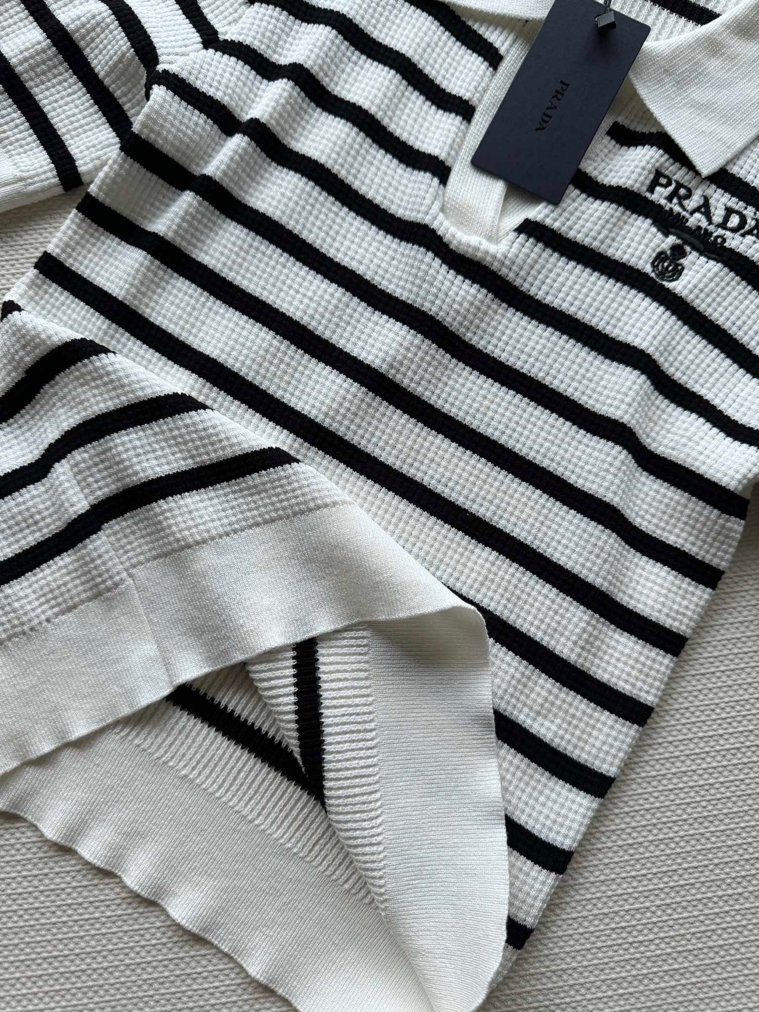 PRADA TOPS - Image 5