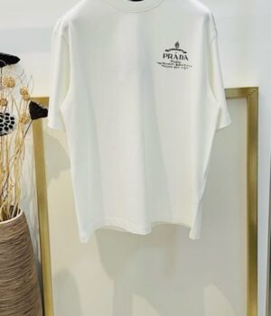 PRADA TSHIRT