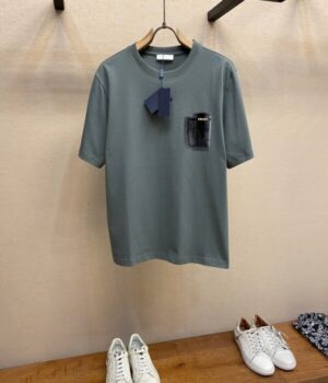 PRADA TSHIRT