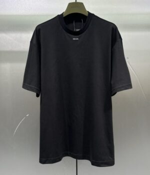 PRADA TSHIRT