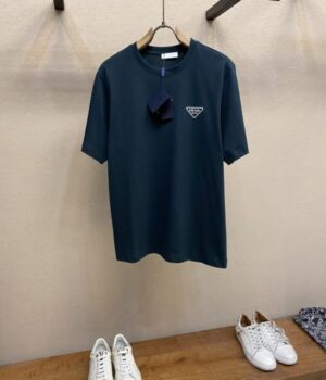 PRADA TSHIRT