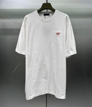 PRADA TSHIRT