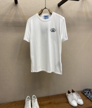 PRADA TSHIRT