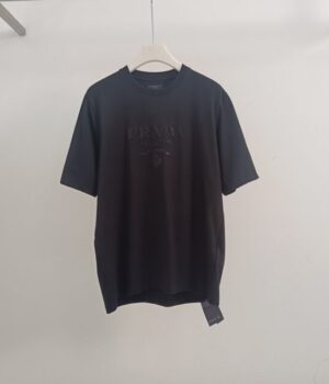 PRADA TSHIRT