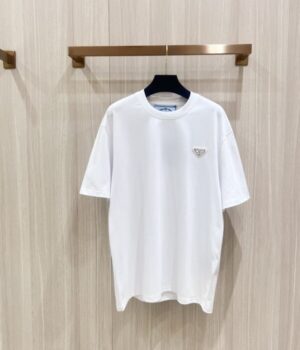 PRADA TSHIRT