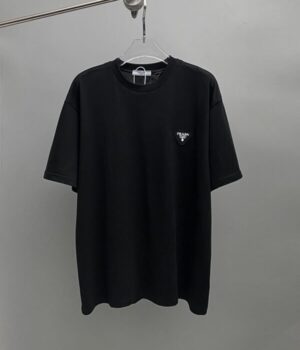 PRADA TSHIRT