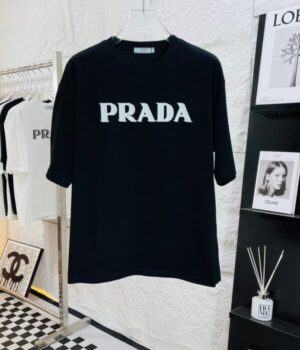 PRADA TSHIRT