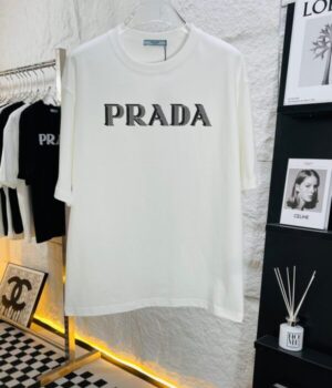 PRADA TSHIRT