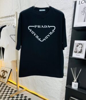 PRADA TSHIRT