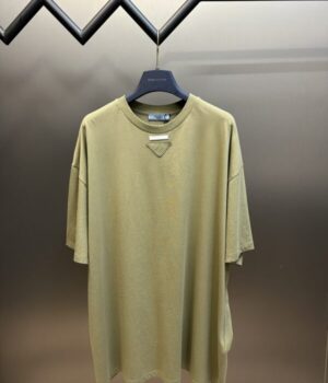 PRADA TSHIRT