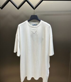 PRADA TSHIRT