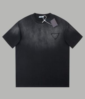 PRADA TSHIRT