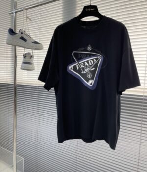 PRADA TSHIRT