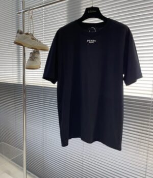 PRADA TSHIRT