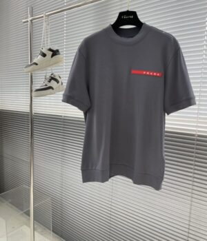 PRADA TSHIRT