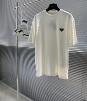 PRADA TSHIRT