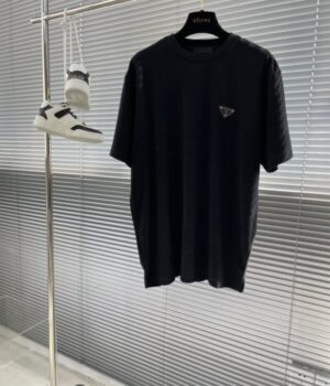 PRADA TSHIRT