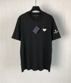 PRADA TSHIRT