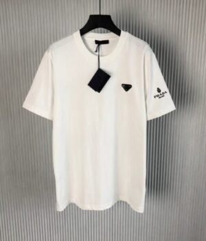PRADA TSHIRT