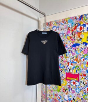 PRADA TSHIRT