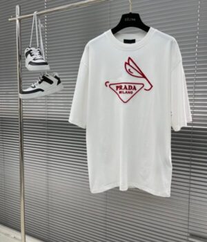 PRADA TSHIRT