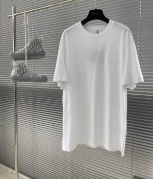 PRADA TSHIRT