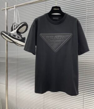 PRADA TSHIRT
