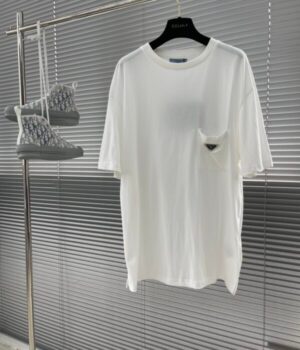 PRADA TSHIRT