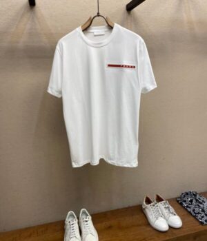 PRADA TSHIRT