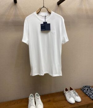 PRADA TSHIRT