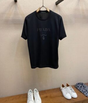 PRADA TSHIRT