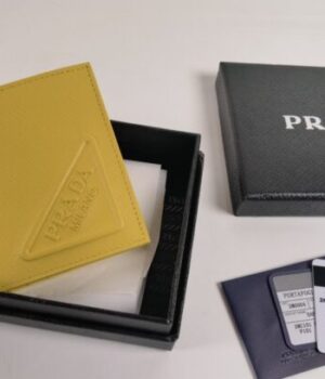PRADA WALLET