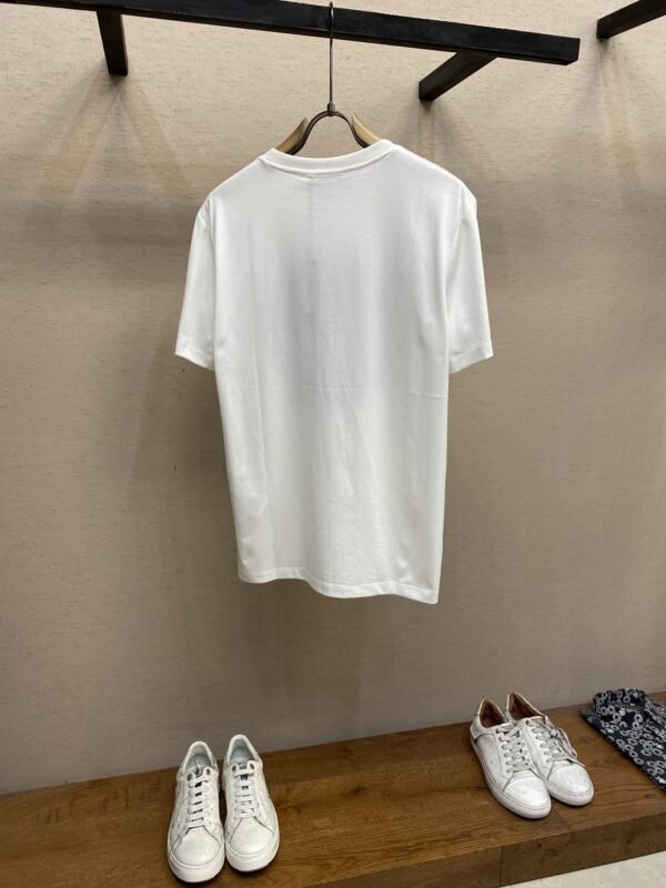 VERSACE TSHIRT - Image 4
