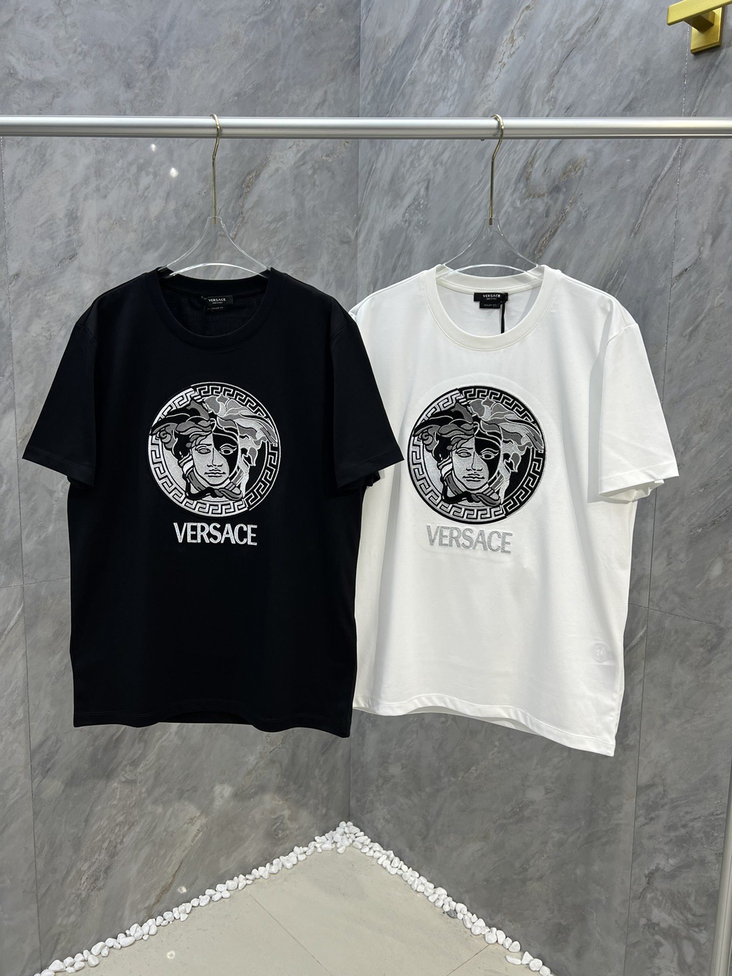 VERSACE TSHIRT - Image 5