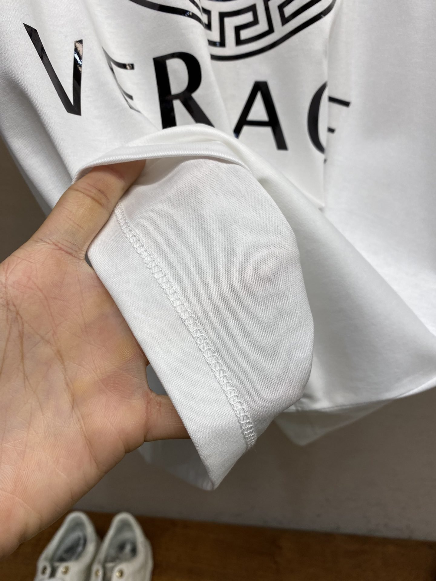 VERSACE TSHIRT - Image 7