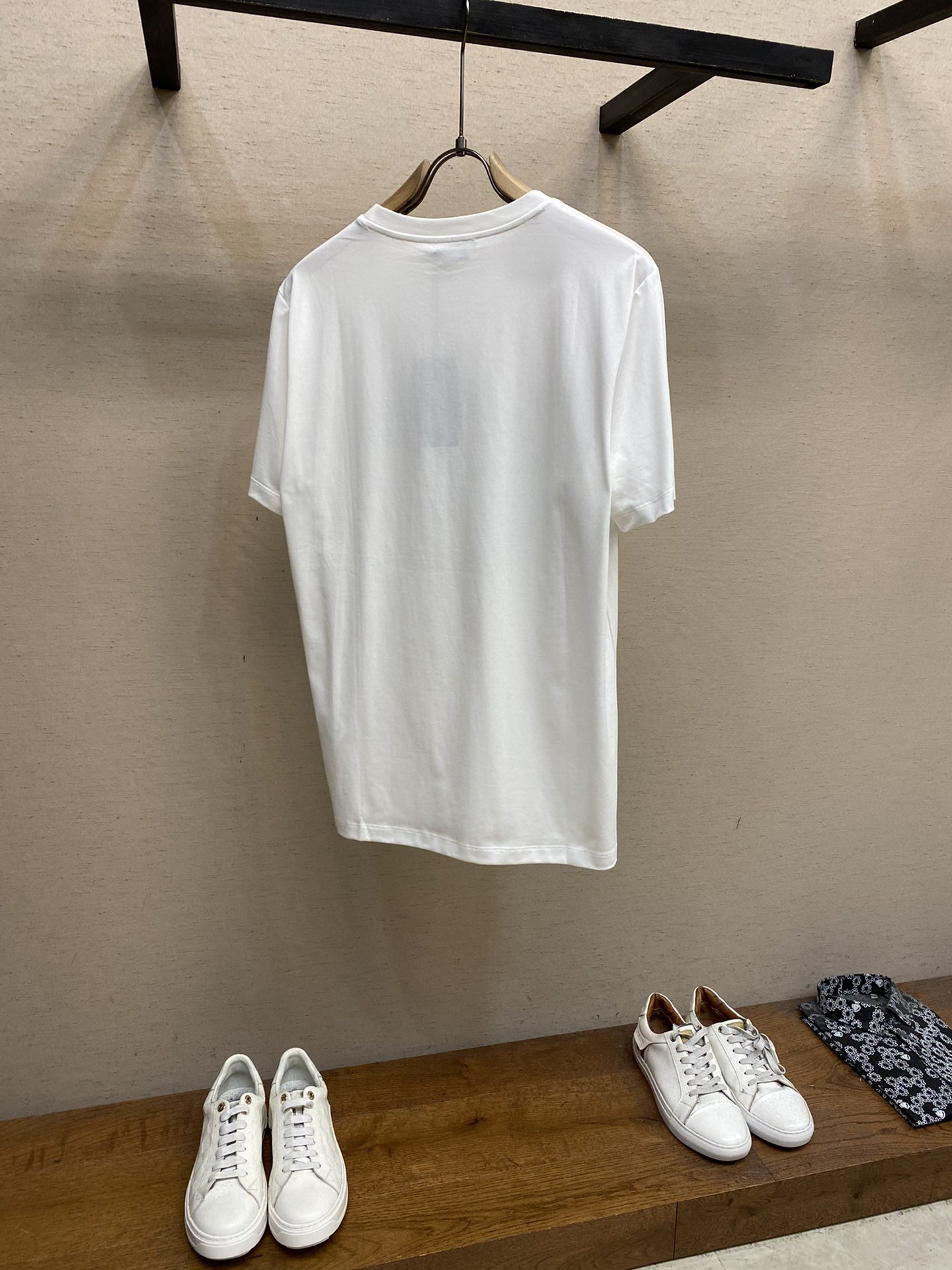 VERSACE TSHIRT - Image 3
