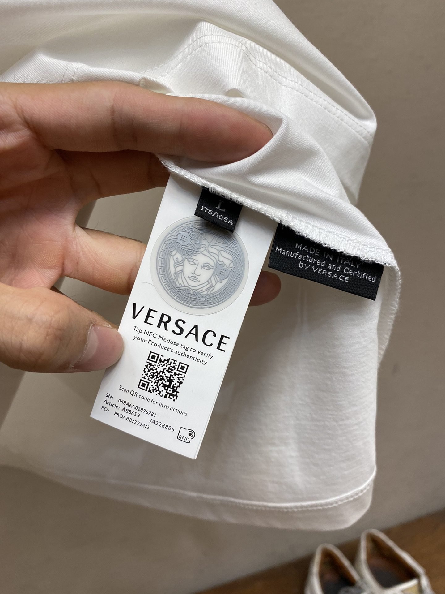 VERSACE TSHIRT - Image 5