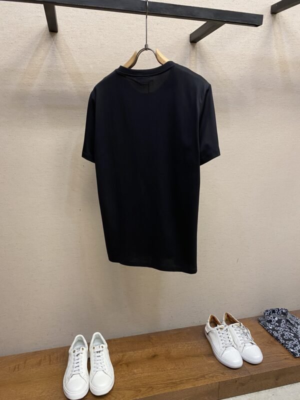 VERSACE TSHIRT - Image 4