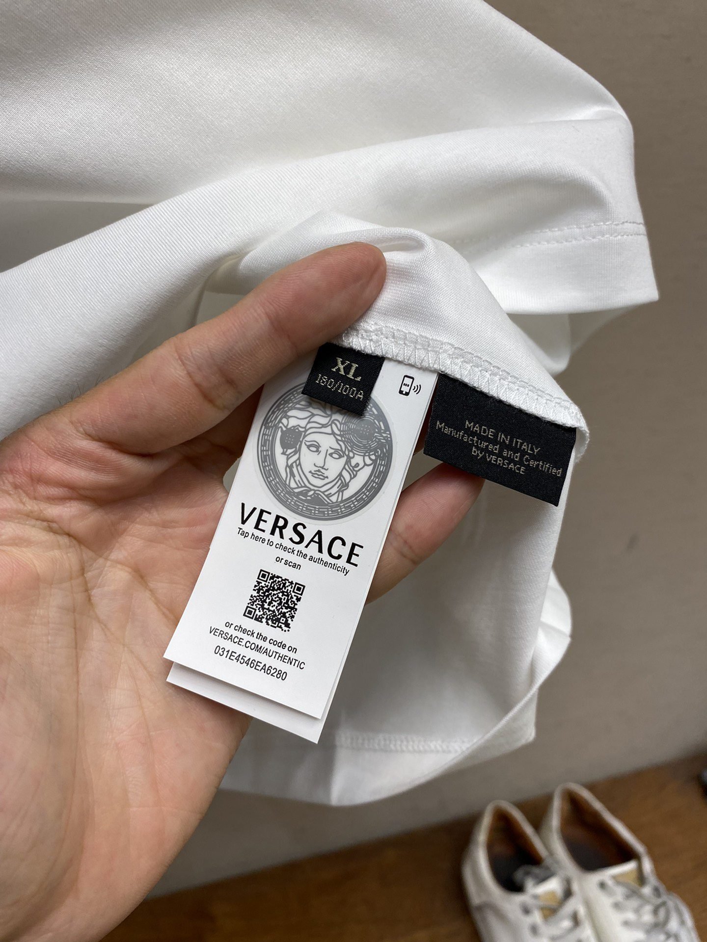 VERSACE TSHIRT - Image 5