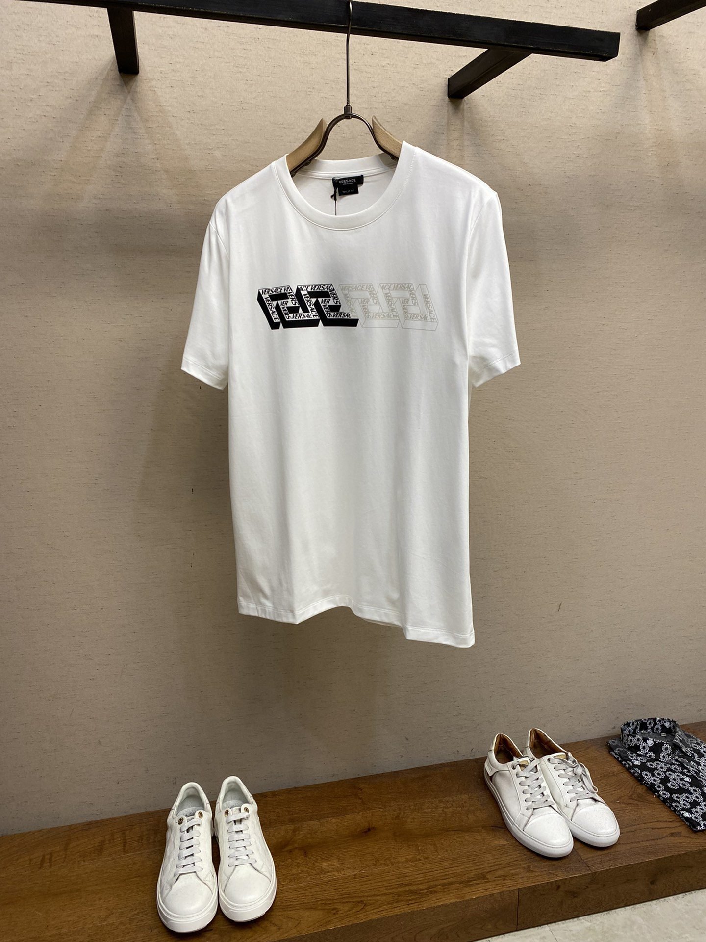 VERSACE TSHIRT - Image 2