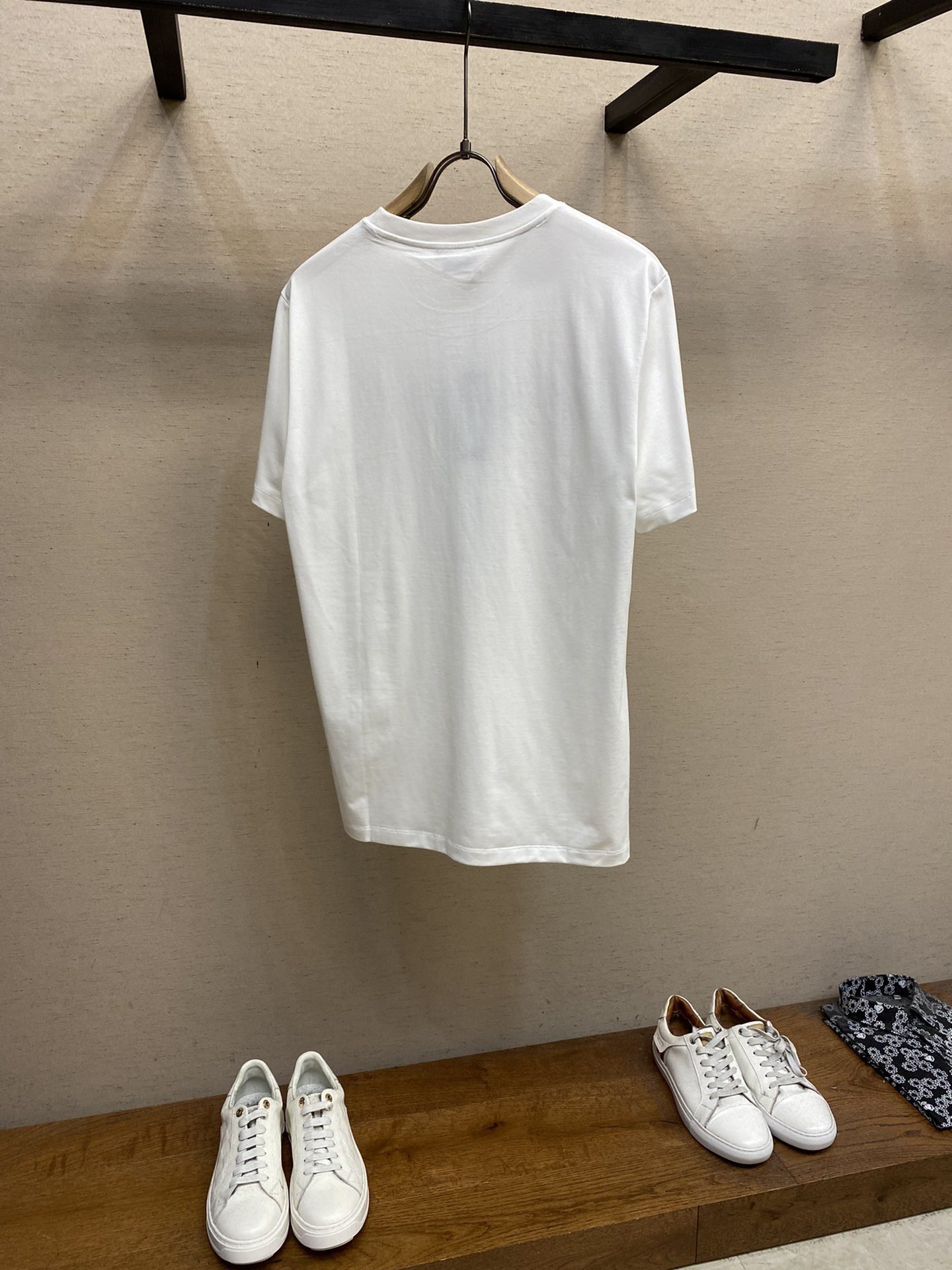 VERSACE TSHIRT - Image 3