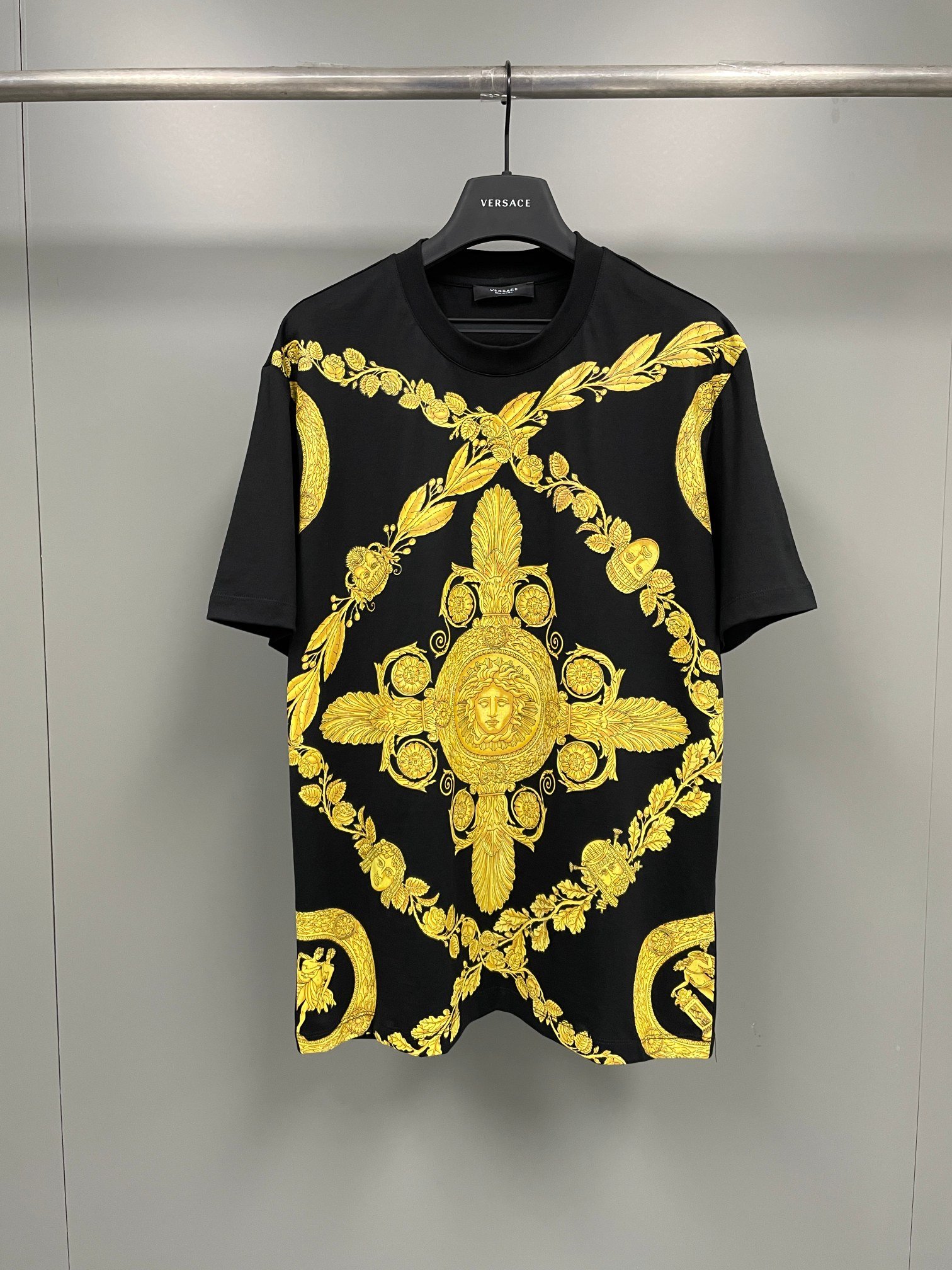 VERSACE TSHIRT - Image 2