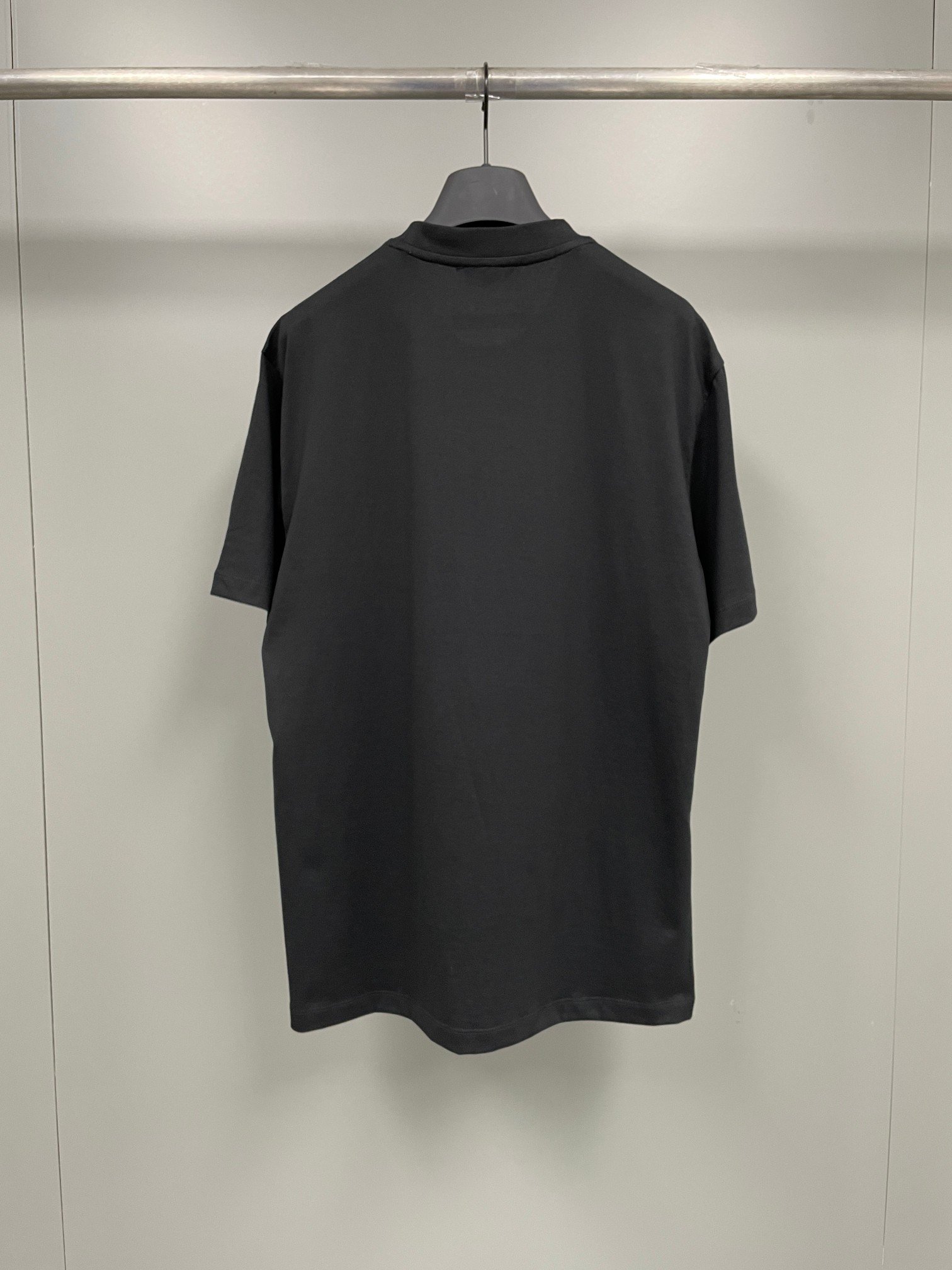 VERSACE TSHIRT - Image 3